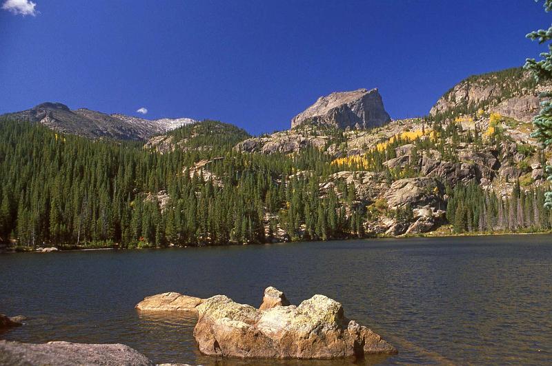 1980-09 Rocky Mtn NP 010 Cub Lake.jpg
